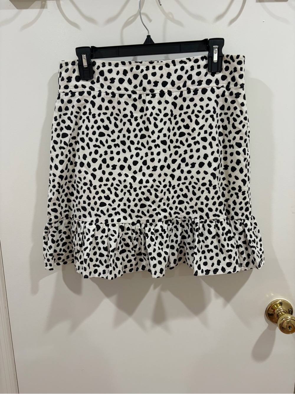 Black and White Dalmatian Print Ruffle Skirt